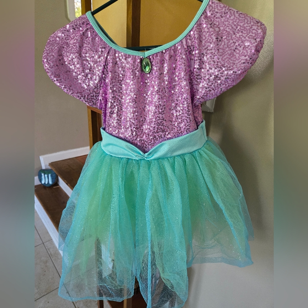 Revolution Dance Costume medium child